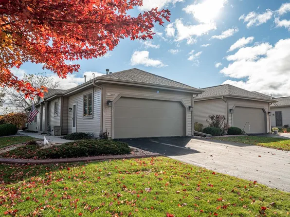 W175N8080 Robin CIRCLE, Menomonee Falls, WI 53051