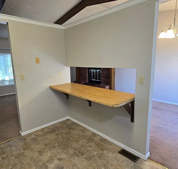 4020 Thundercloud Dr — Photo 7