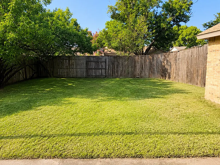 1508 Finley Dr — Photo 15