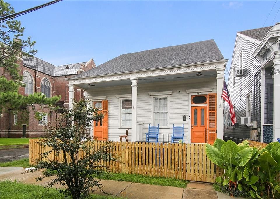 1st image of 349 Olivier St