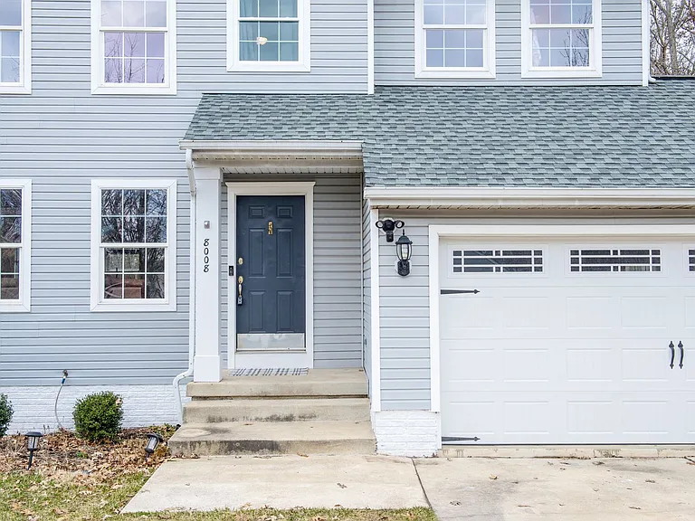 8008 High Oak Rd — Photo 6