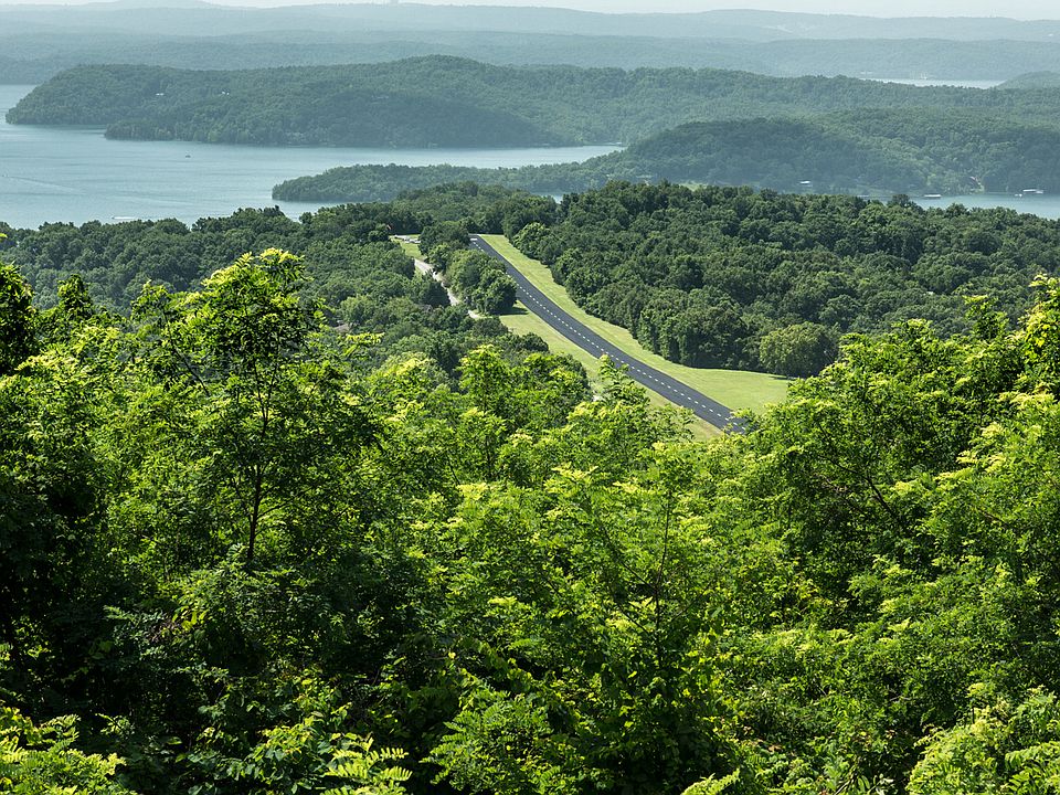 Beautiful Beaver Lake