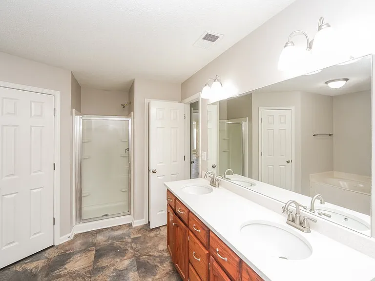 6708 Kentbrook Dr — Photo 13