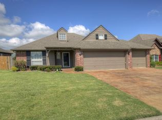 10300 N 115th Ave E, Owasso, OK 74055