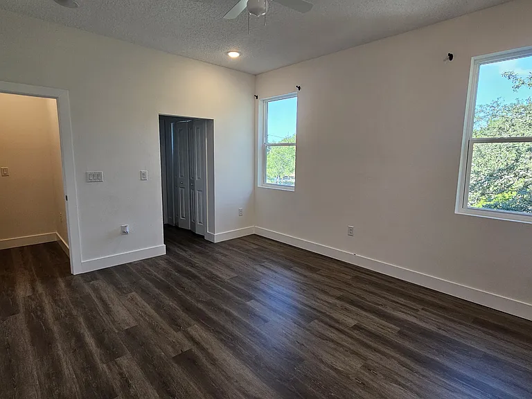 3609 53rd St #2 — Photo 40