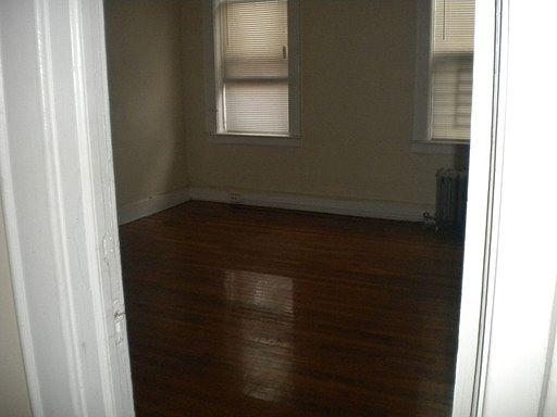 2nd image of 790 Clinton Ave APT 35