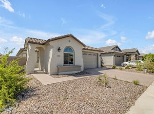 2823 W Lyman Dr, San Tan Valley, AZ 85144