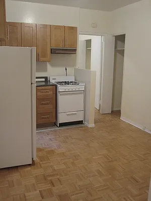 Rented by City & Suburban | media 36