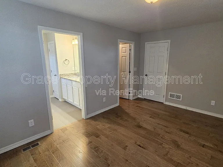 10243 Yampa Ct — Photo 9