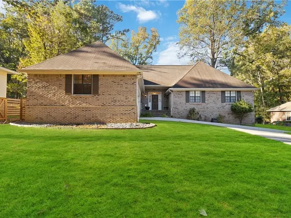 2647 Bluebird Cir, Duluth, GA 30096