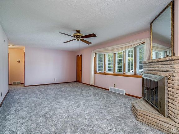 4th image of 252 Grand Vista Dr
