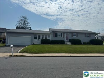 2720 Fernor St, Allentown, PA, 18103