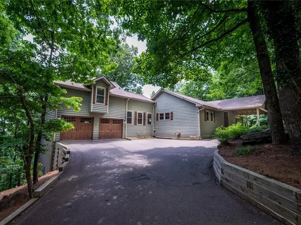 496 S Sanderlin Mountain Dr, Jasper, GA 30143