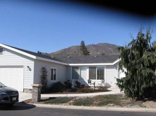 1238 Hill St, Wenatchee, WA 98801