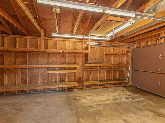 3rd image of 3816 W Angela Dr