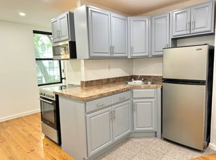 440 E 9th St #4A, New York, NY 10009