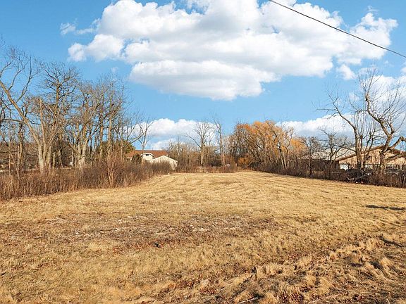 4th image of Lt1 DOUGLAS AVENUE