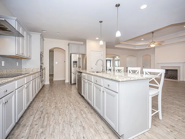 1013 Silverbell Cv — Photo 8