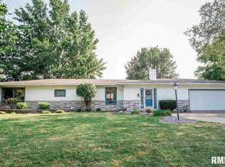 313 W Maple Ave, Ursa, IL 62376