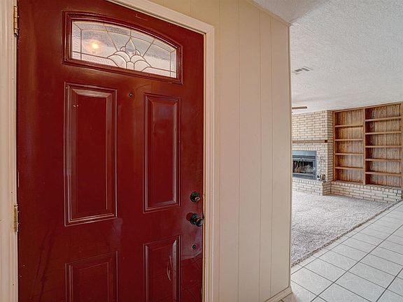 3rd image of 4803 NW Smith Ave