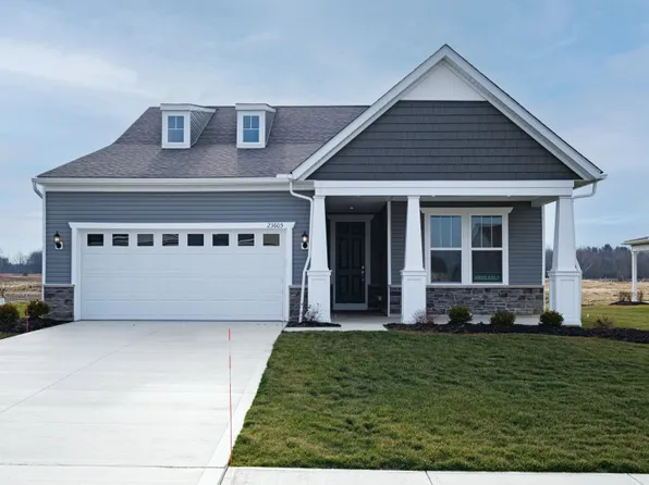 23605 St Andrews Dr, Columbia Station, OH 44028
