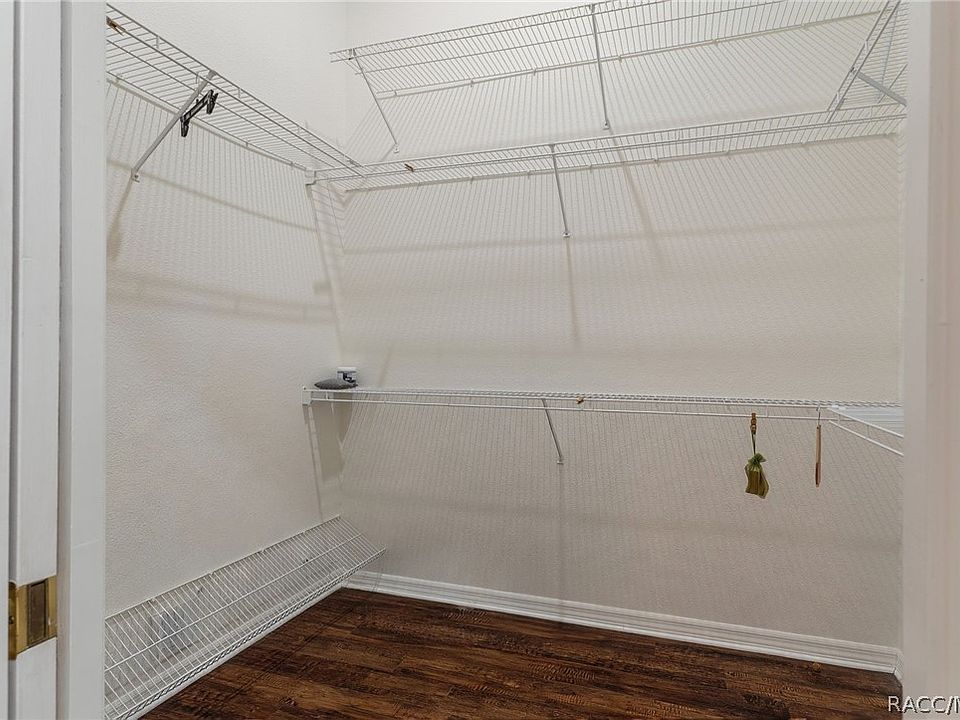1st image of 40 Chinkapin Cir