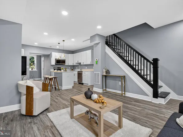 3218 Elmora Ave, Baltimore, MD 21213