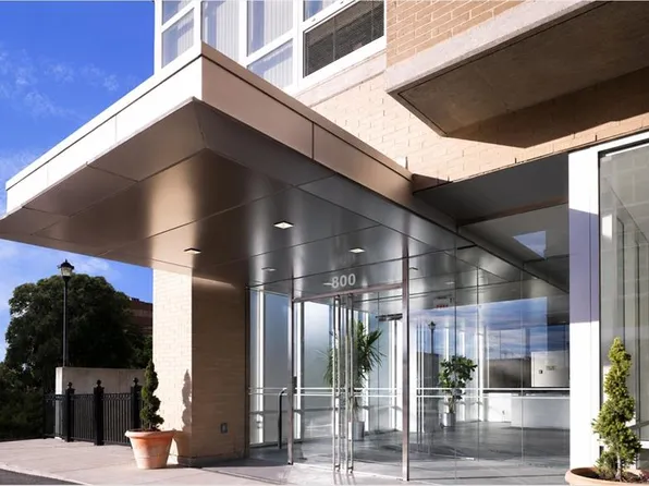 800 12th St APT 909, Palisades Park, NJ 07650