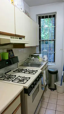 Rented by FirstService Realty (legacy) | media 19