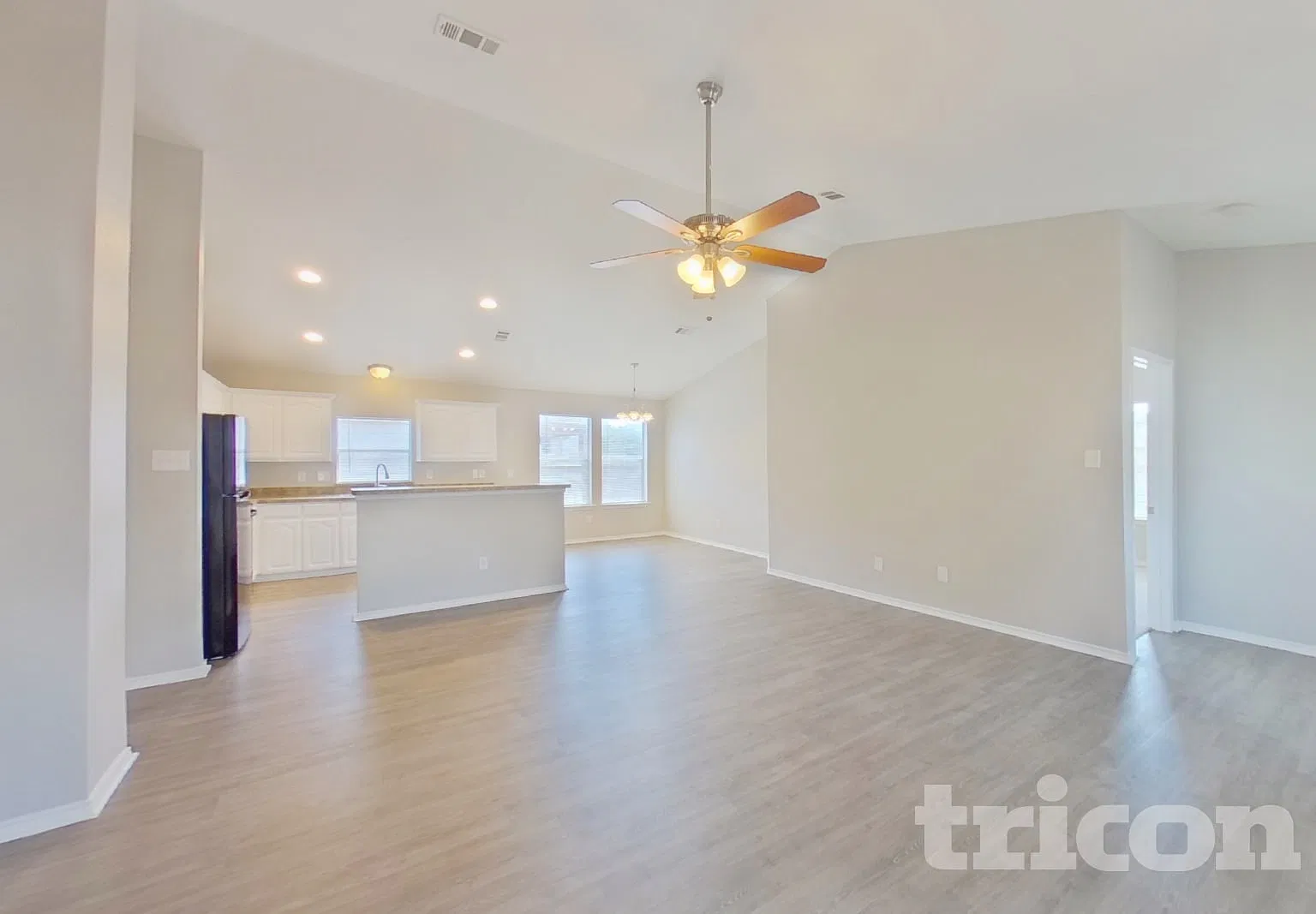 1245 Cottonwood Drive Crowley TX — Photo 3