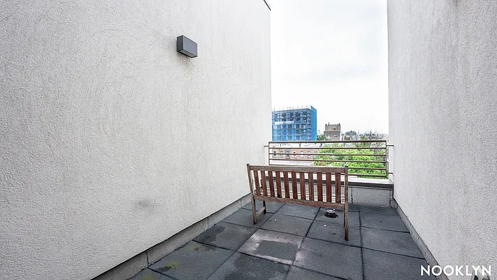 Rented by Nooklyn NYC LLC | media 11