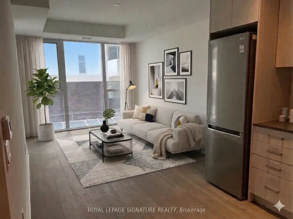 293 The Kingsway Ave, Toronto, ON