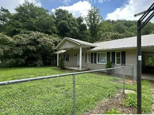 238 Andy Br, Teaberry, KY 41660