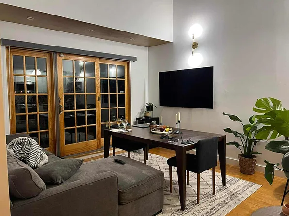 155 Newel St #4B, Brooklyn, NY 11222