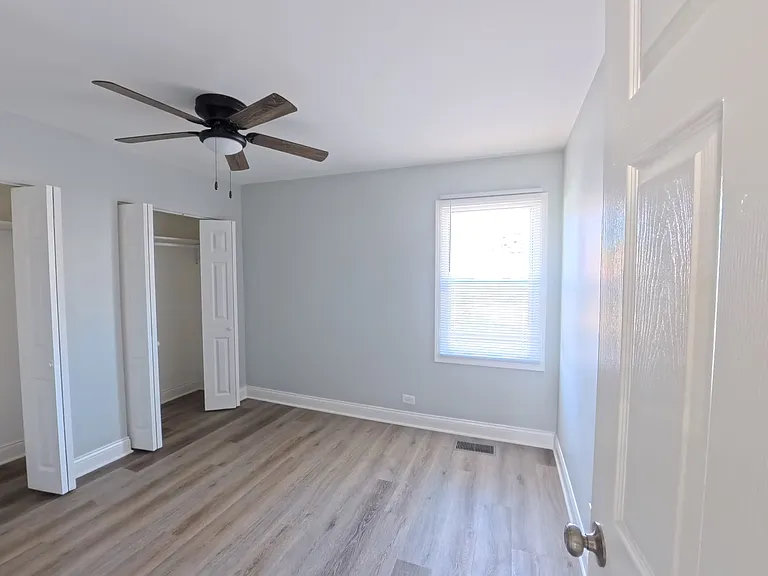 14830 Champlain Ave — Photo 6