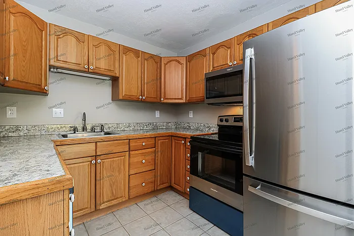 2370 Palm Dr — Photo 7