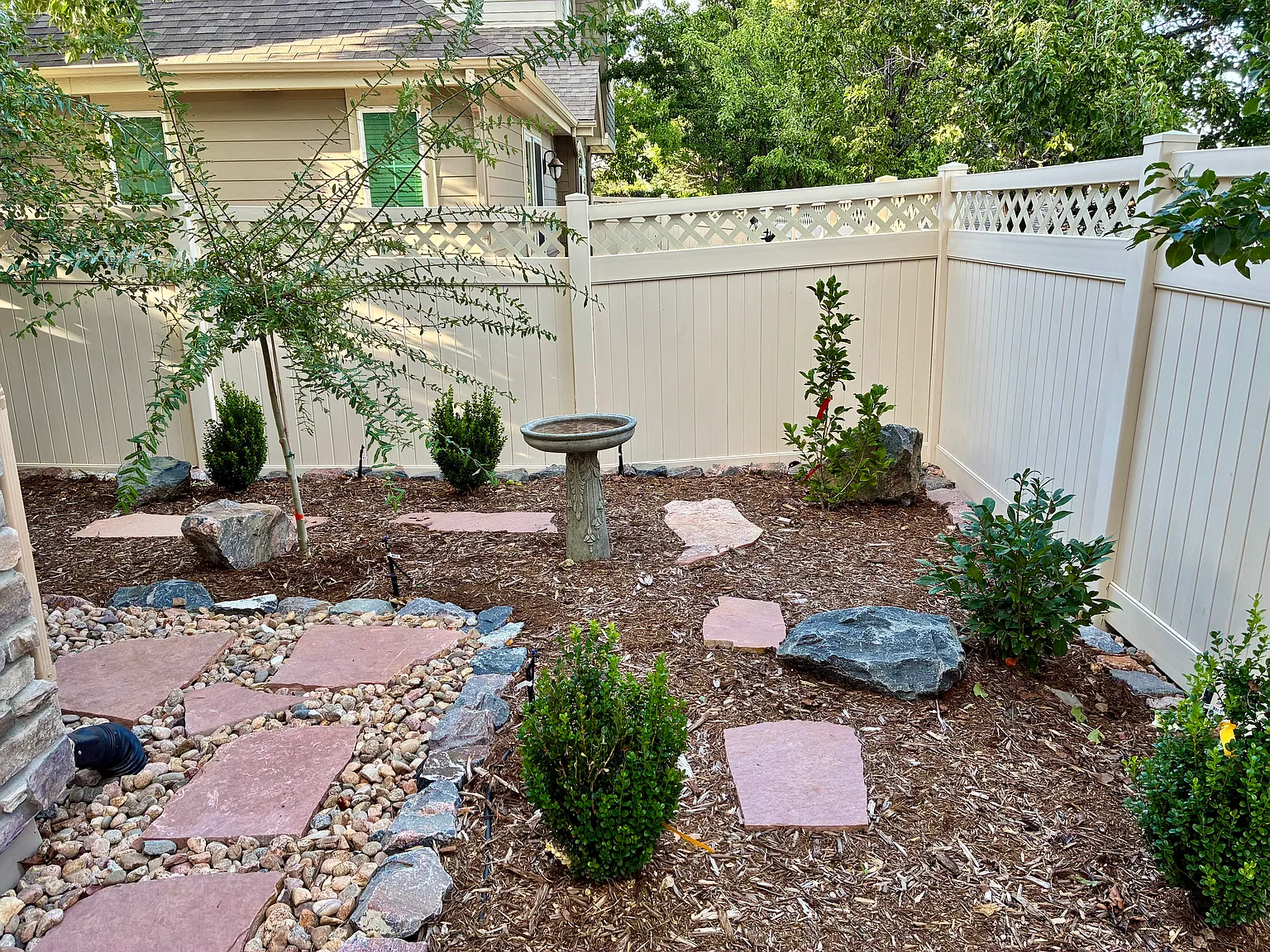 2 bed, 2.5 bath, 1676 sqft, $2,350 — Photo 4