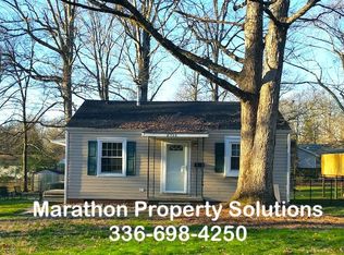 2711 Shady Lawn Dr, Greensboro, NC 27408