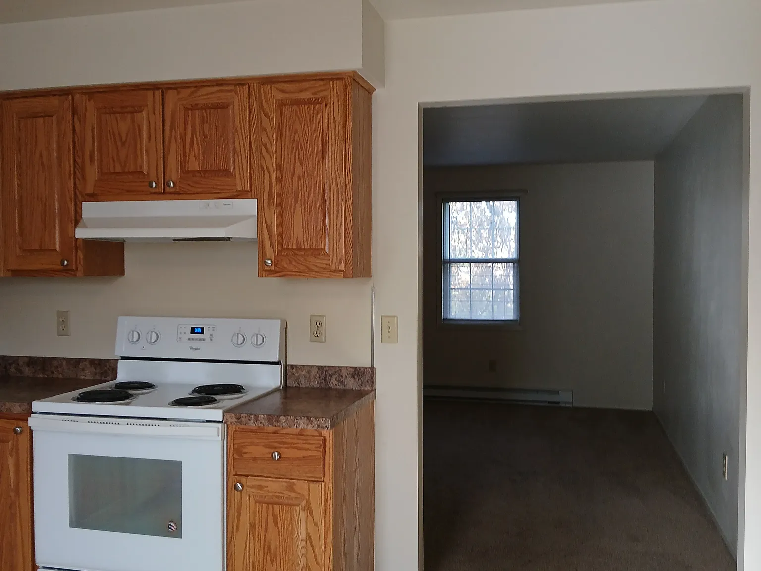 2 bed, 800 sqft, $950 — Photo 4