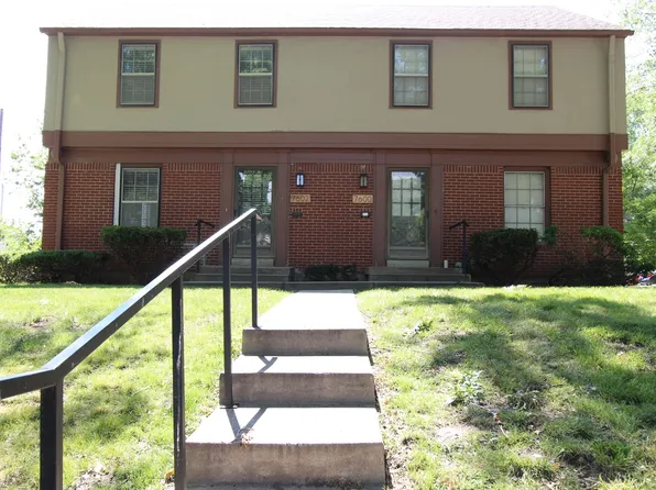 7602 Terrace St, Kansas City, MO 64114