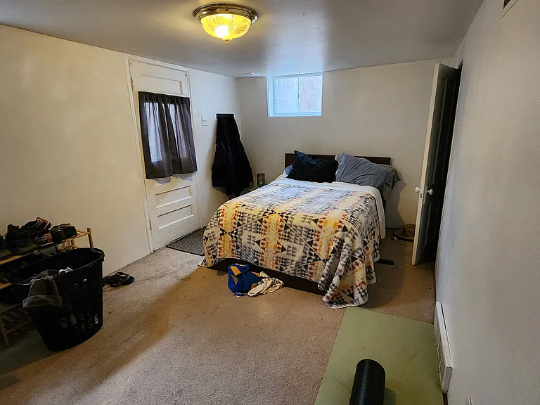 305 Scott Ave #B2 — Photo 6