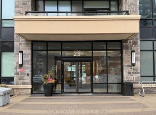 25 Water Walk Dr #521, Markham, ON L6G 0G3