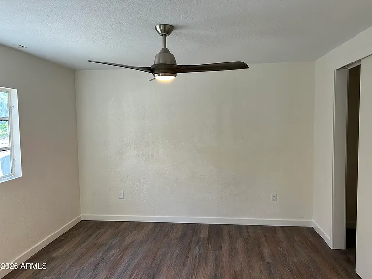 184 S Kent St — Photo 14