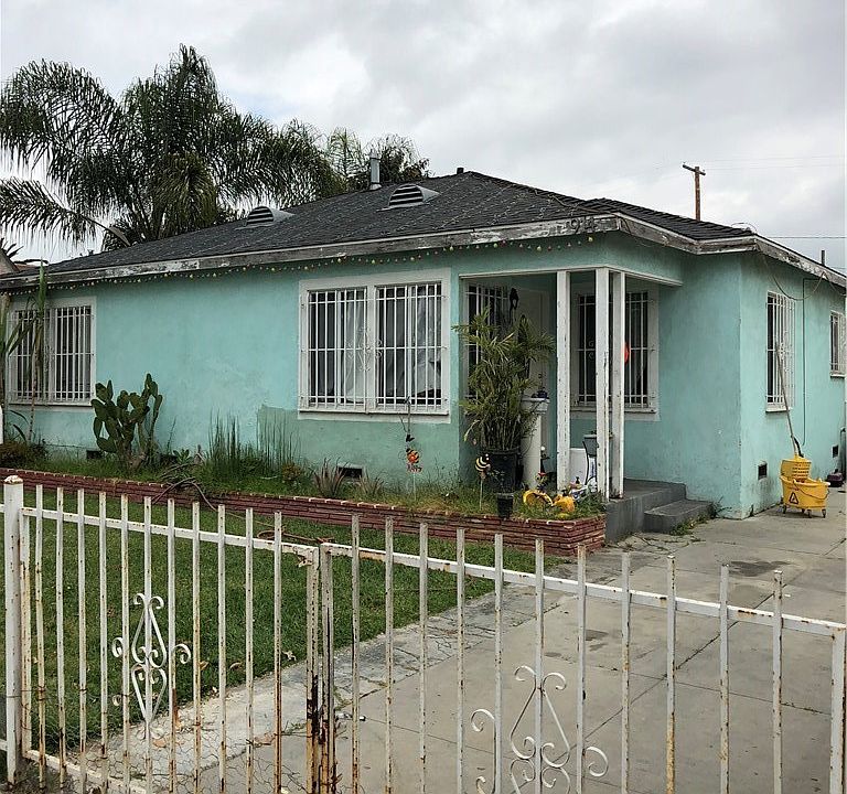 2nd image of 914 N Muriel Ave