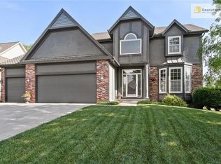 7902 W 154th St, Overland Park, KS 66223