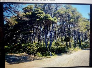 SW Sea Way Loop, Waldport, OR 97394