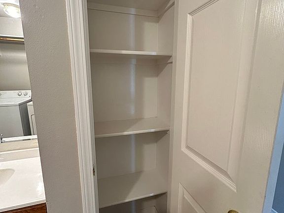 2nd image of 7458 W Tottenham Ln #568-101