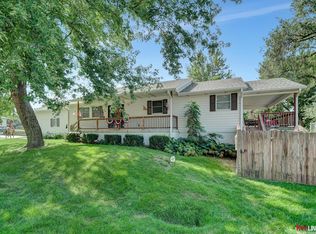 901 W Nance Ave, Lincoln, NE 68521