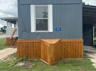 101 Blair Ln, Center Point, TX 78010