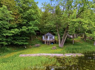 2077 Hambly Ln, South Frontenac, ON K0H 1W0